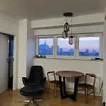 In The Center With Skyline Appartement Warschau